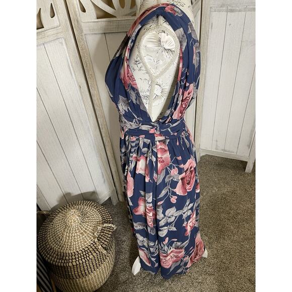 Lulu's Queen Of Hearts Blue Floral Print Midi Dress Plunging Neckline Sz Small - Picture 3 of 8